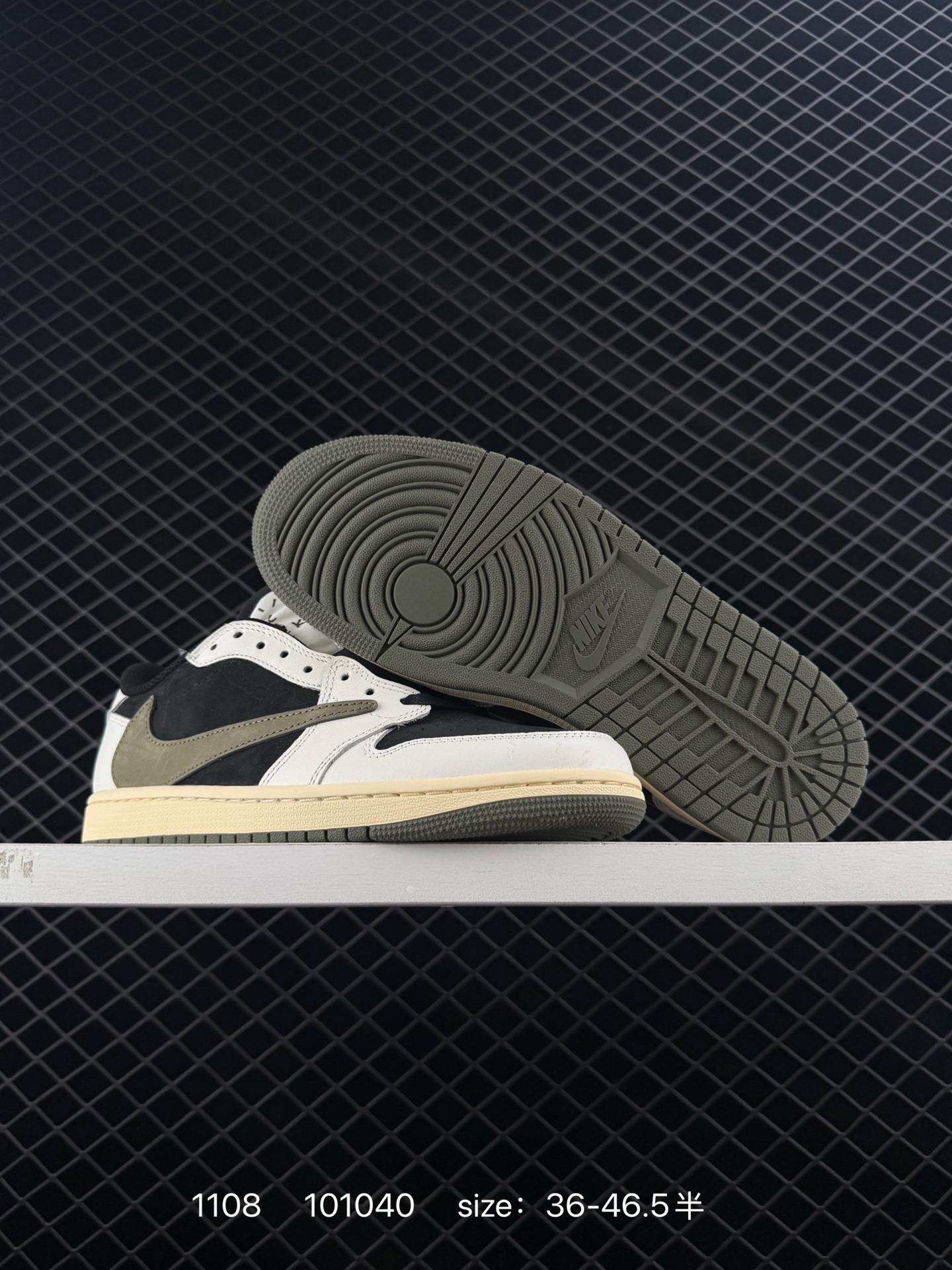 Travis Scott x Air Jordan 1 Low